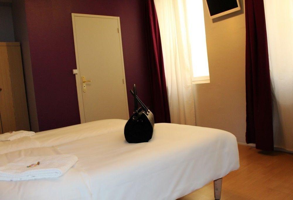 Le 13 Bvd Guest house 2*