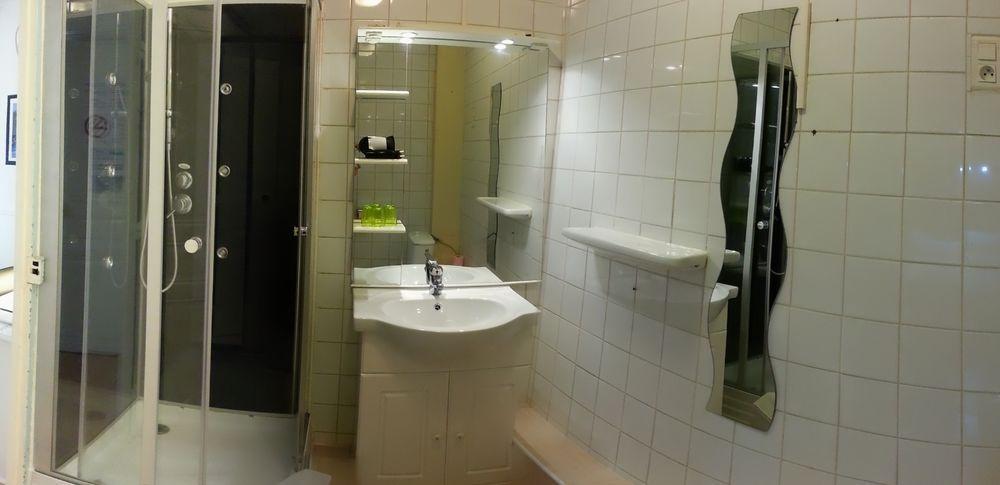 Le 13 Bvd Guest house Lourdes
