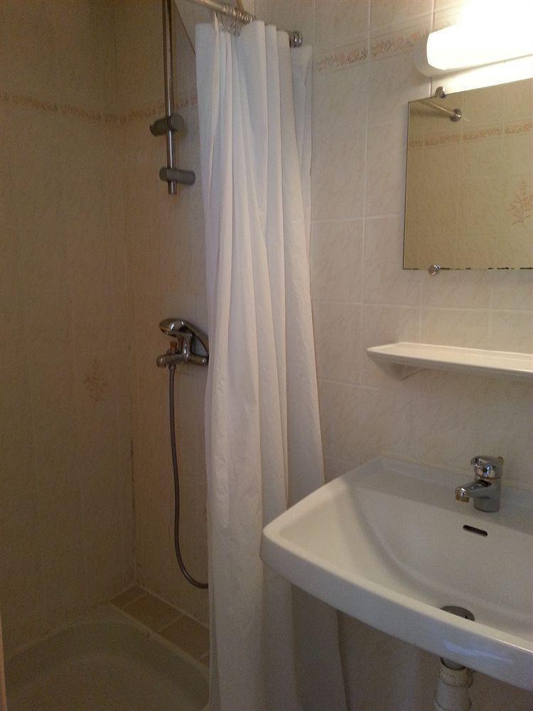 Le 13 Bvd Guest house