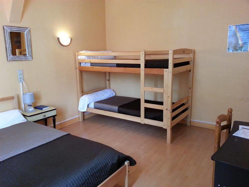 Guest house Le 13 Bvd 2*